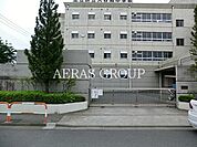 足立区立入谷南中学校 398m