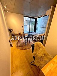 ｔｒｉａｓ185 1階1DKのリビング/ダイニング