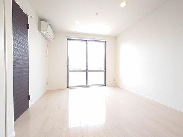 apartment 宮城県栗原市築館字留場桜70
築館留場の賃貸情報を見る
物件地図