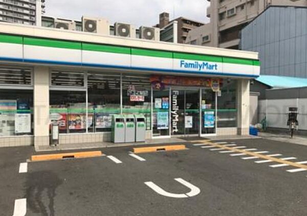 画像6:ファミリーマート神戸湊町店 589m
