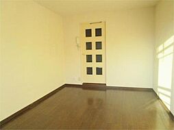 京王線 聖蹟桜ヶ丘駅 徒歩10分の賃貸マンション 1階1Kのリビング/ダイニング