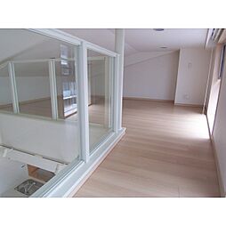 東急東横線 学芸大学駅 徒歩11分の賃貸マンション 1階2SLDKのリビング/ダイニング