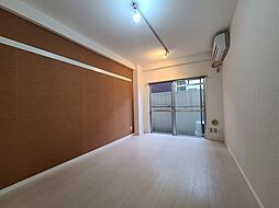 第一マスコビル 1階1Kのリビング/ダイニング