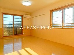 京成本線 東中山駅 徒歩9分の賃貸アパート 2階1LDKのリビング/ダイニング