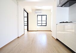 ロイヤルハイツ錦糸町 2階1LDKのリビング/ダイニング