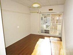 コマハイツ 101 1階1Kのリビング/ダイニング