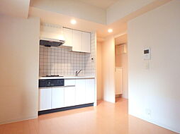 パークアクシス亀戸中央公園 13階1DKのリビング/ダイニング