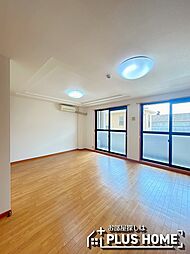 コムス・エルアール 1階1LDKのリビング/ダイニング