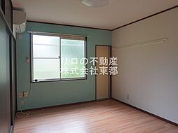 ザ・リバーハイツ 05 1階ワンルームのリビング/ダイニング