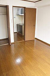 居間