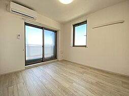 ヴィラ東中神 2階1Kのリビング/ダイニング