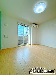 Ｓｏｌａｒｅ 101 1階ワンルームのリビング/ダイニング