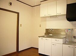 マロンデクレセント澤栗 1階1DKのリビング/ダイニング