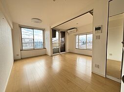 東急目黒線 武蔵小山駅 徒歩8分の賃貸マンション 4階2LDKのリビング/ダイニング