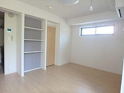 京王相模原線 南大沢駅 徒歩18分の賃貸マンション 2階1Kのリビング/ダイニング