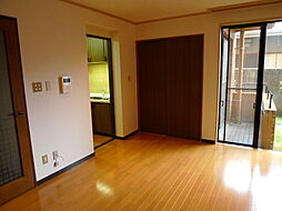 居間