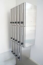 7 / 9