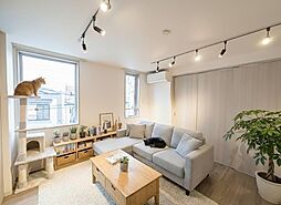 京王井の頭線 高井戸駅 徒歩7分の賃貸マンション 1階1SLDKのリビング/ダイニング