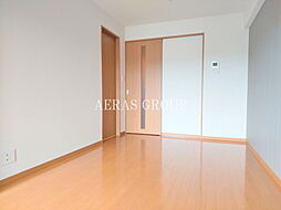 グリーンフィールド小竹向原 204 2階1DKのリビング/ダイニング