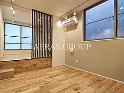 エリシオン新中野 302 2階1LDKのリビング/ダイニング