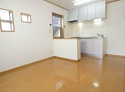 プチメゾン下馬 2階ワンルームのリビング/ダイニング