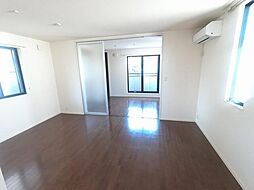 メゾンドシャンブル 1階1LDKのリビング/ダイニング