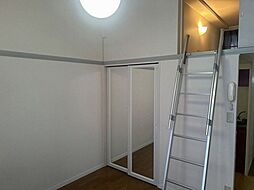 レオパレスグリフィンドール 1階1Kのリビング/ダイニング