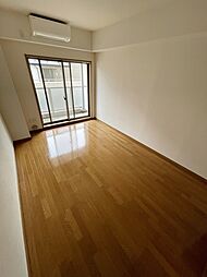 エクシーブ西国立 2階1Kのリビング/ダイニング