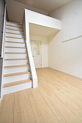 MOUHAUS淵野辺 201 2階1Kのリビング/ダイニング