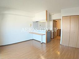 トミボナール 2階ワンルームのリビング/ダイニング