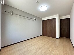 Ambition稲城1 305 3階1Kのリビング/ダイニング