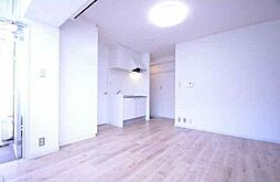 タワーズ10 5階ワンルームのリビング/ダイニング