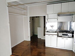 周山荘 1階1Kのリビング/ダイニング