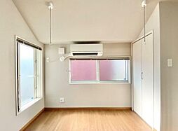 シエスタヴィラ上鷺宮の杜 East棟 2階ワンルームのリビング/ダイニング