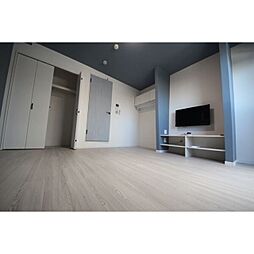 エヌエムキャトフヴァン 4階1Kのリビング/ダイニング