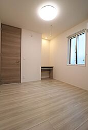 ジラソーレ 1階1LDKのリビング/ダイニング