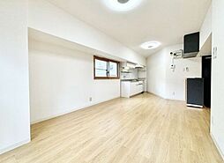 ライオンズマンション花壇代官山 3階1LDKのリビング/ダイニング