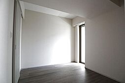 大宮スカイ&スクエア ザ・レジデンス 3階1LDKのリビング/ダイニング