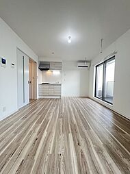 ジーメゾン上野町 2階1LDKのリビング/ダイニング