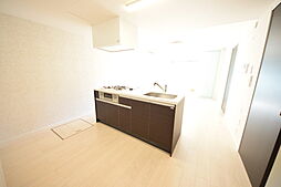 多摩都市モノレール 大塚・帝京大学駅 徒歩5分の賃貸アパート 1階1LDKのリビング/ダイニング