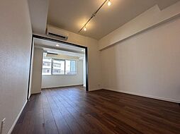 都営大江戸線 勝どき駅 徒歩7分の賃貸マンション 2階2LDKのリビング/ダイニング