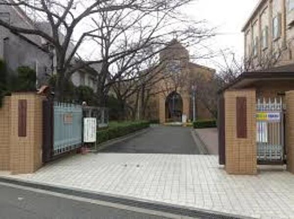 画像25:大阪キリスト教短期大学図書館 424m