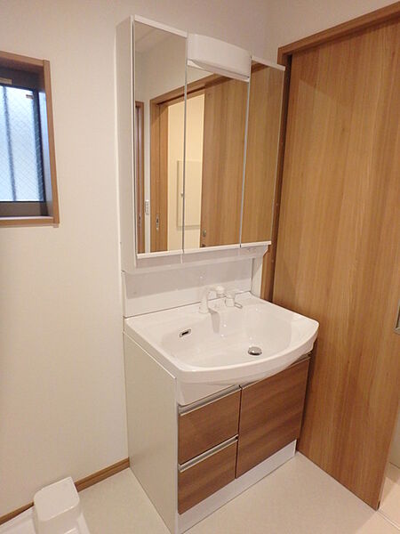 detached 東京都稲城市百村2118-7

地図を見る