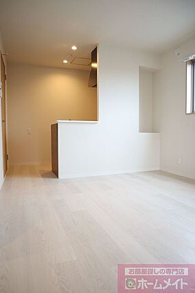 フィユフラッツ中桜塚_内装_2