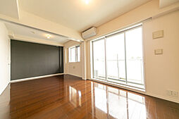 ラグゼガーデン松原 303