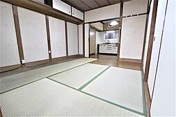 居間