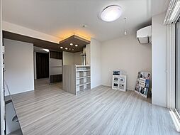 クロエ橋本 103 1階2LDKのリビング/ダイニング