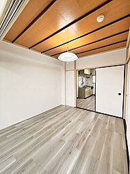 ニューパールマンション 5階2DKのリビング/ダイニング