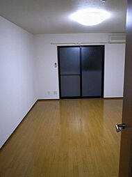 アムール矢部 107 1階1Kのリビング/ダイニング