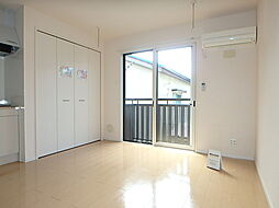 フジ 2階ワンルームのリビング/ダイニング